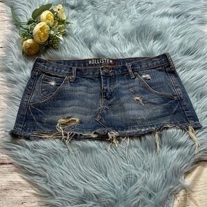 Vintage Y2K Hollister Distressed Low Rise Mini Skirt sz 0